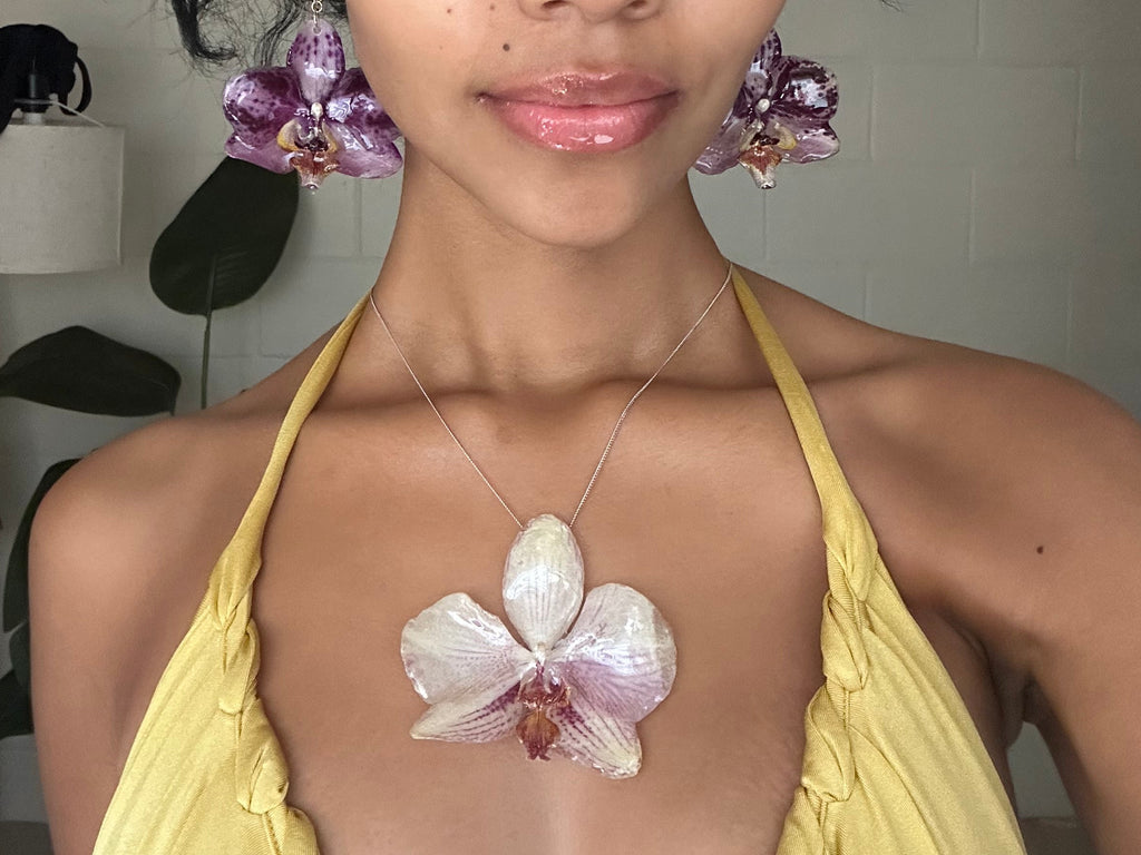 Orchid Necklace