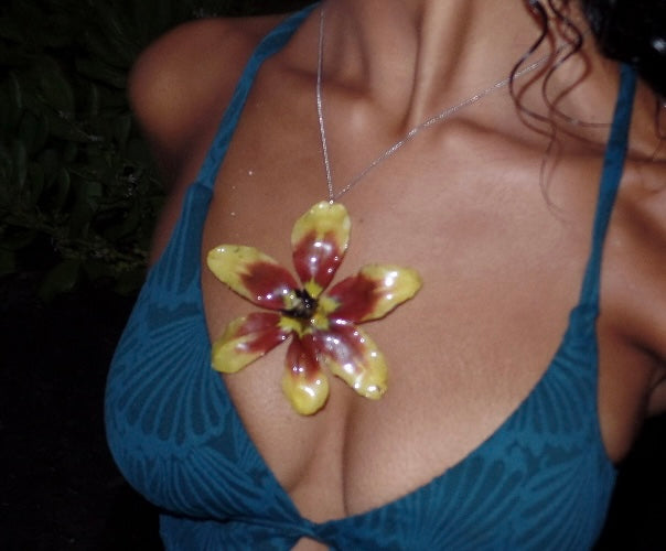 LILI Necklace